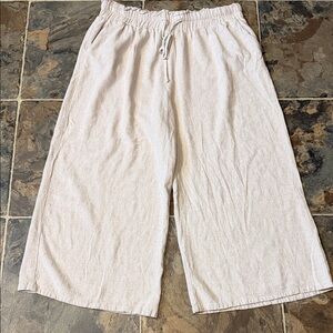 Women's Cream Cropped Pants
